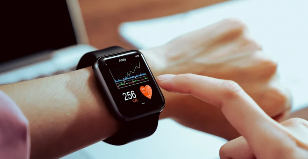 How Wearable Tech Tracks Human Behavior